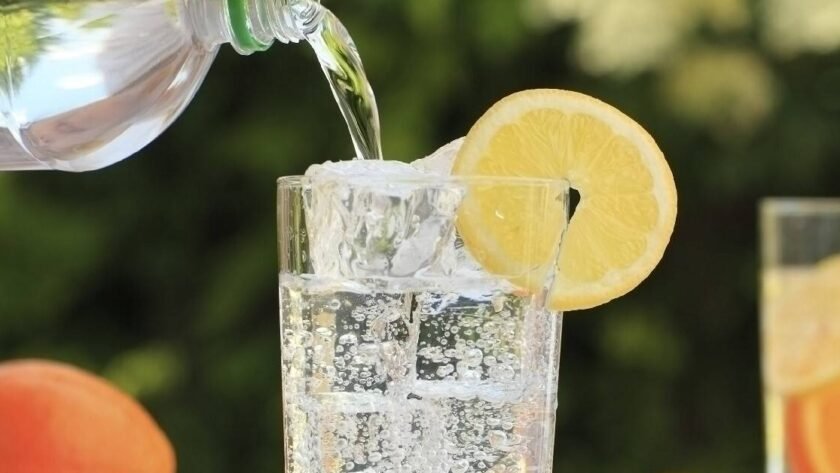 Why You Should Drink Carbonated Water