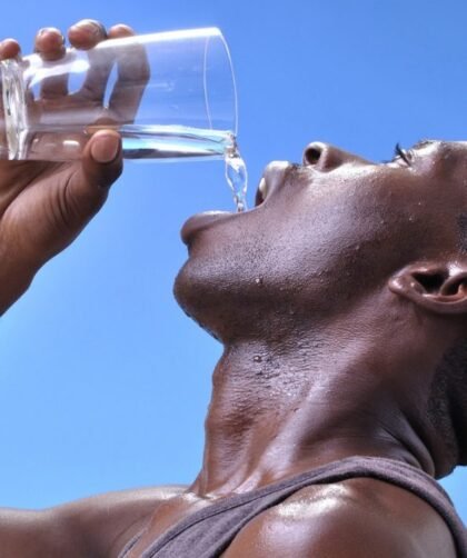 The 1 Big Mistake People Make When Drinking Water: How to Properly Hydrate for Optimal Health